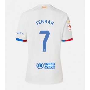 Lacne Muži Futbalové dres Barcelona Ferran Torres #7 2023-24 Krátky Rukáv - Preč